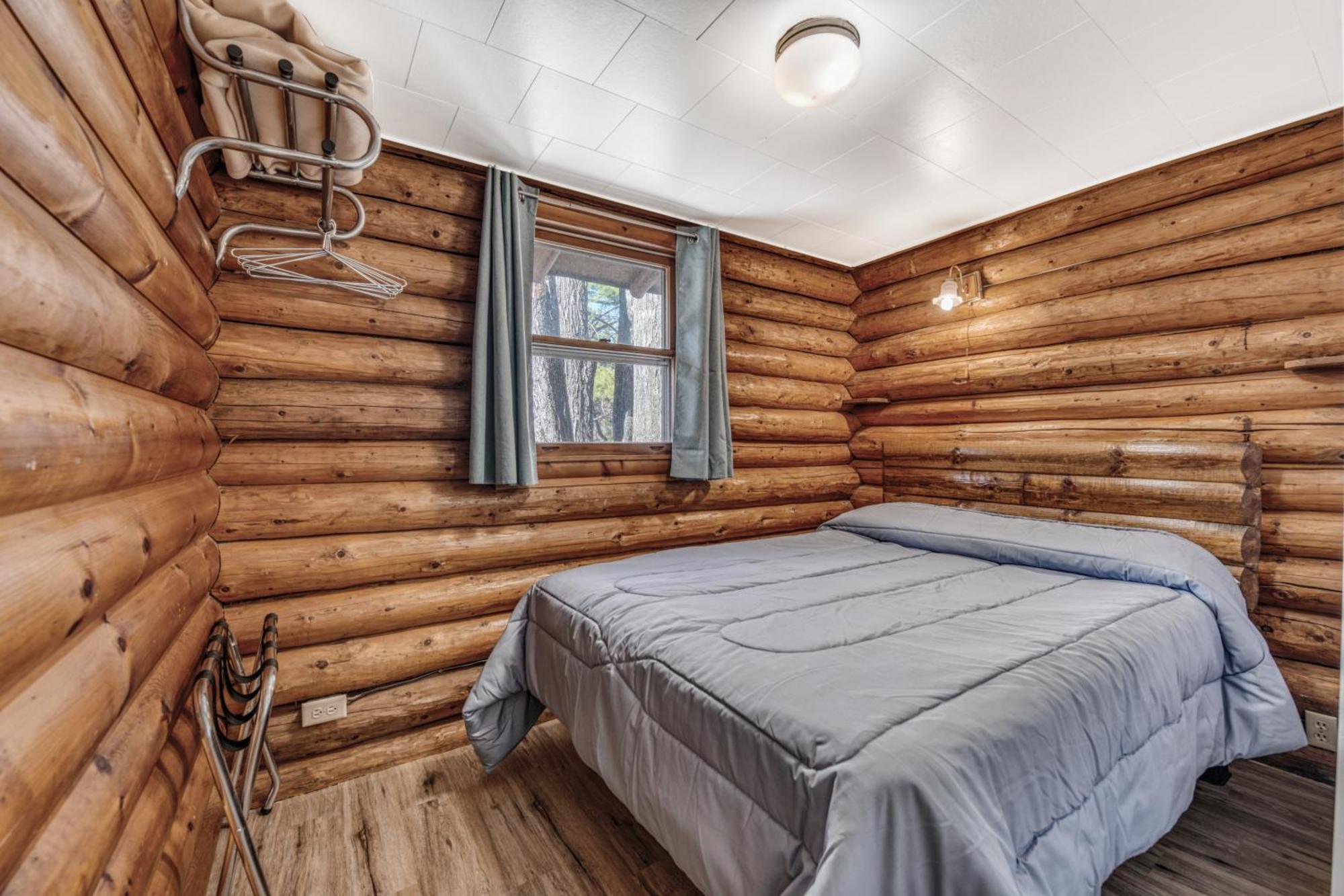 Edgewater Resort アイアンマウンテン エクステリア 写真