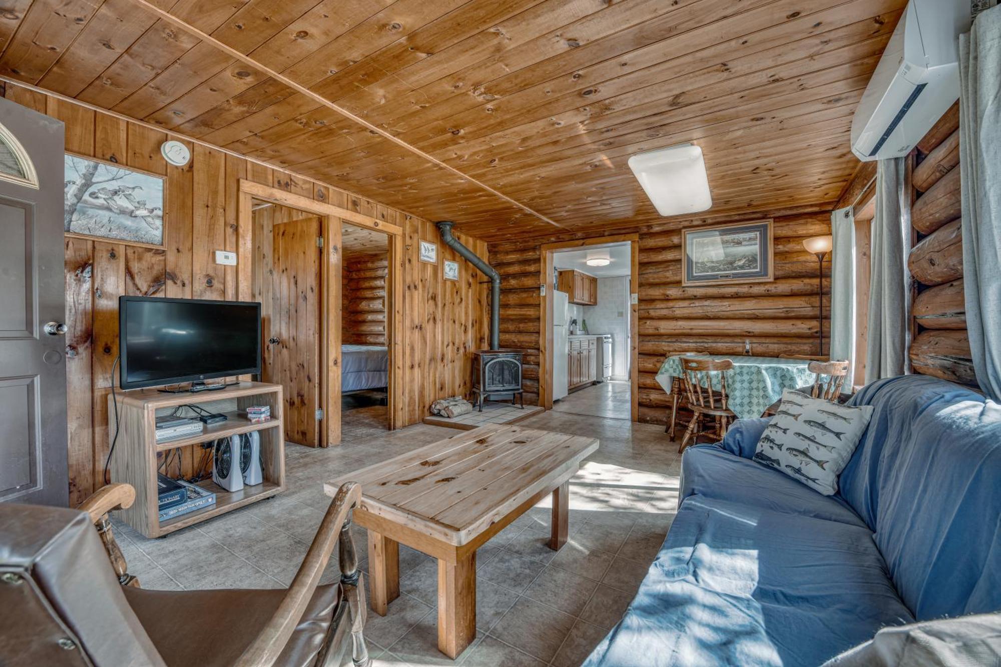Edgewater Resort アイアンマウンテン エクステリア 写真