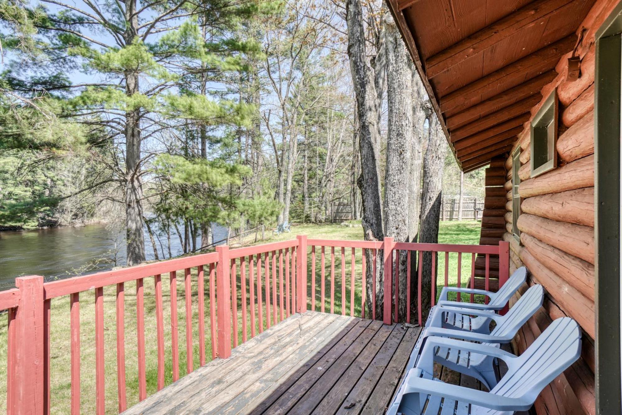 Edgewater Resort アイアンマウンテン エクステリア 写真
